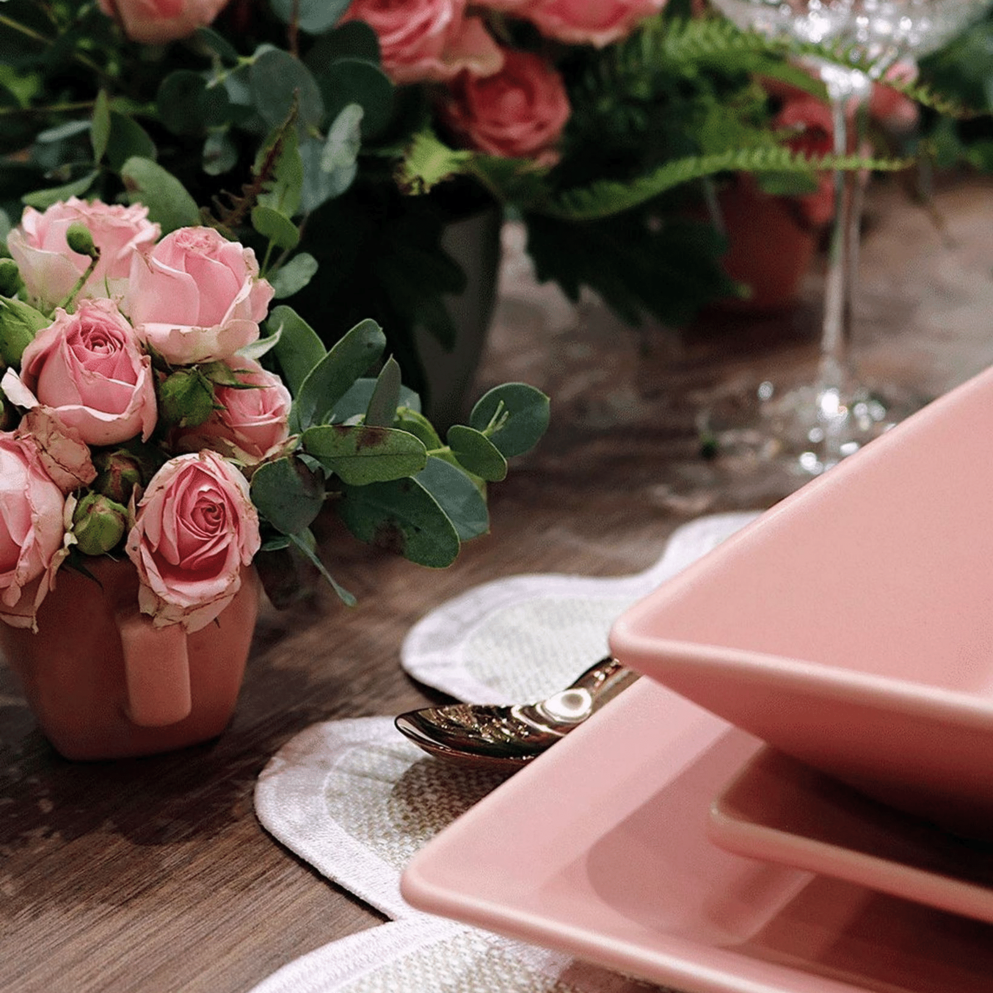 FINAL SALE - Quartier Tutti-Frutti 20 Pieces Dinnerware Set Service for 4 - Satin Effect