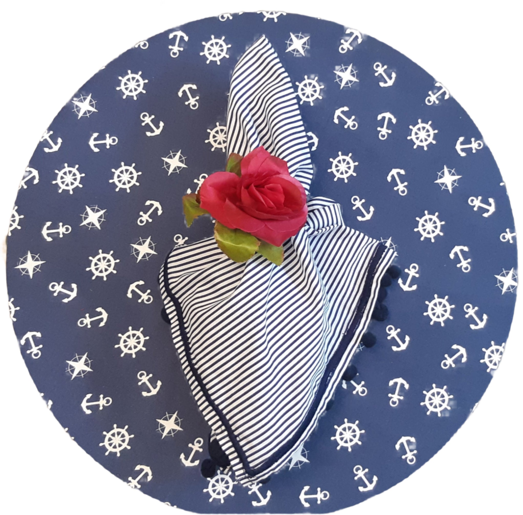 Conjunto de sousplat de MDF feito à mão com 4 peças, capas de tecido azul marinho laváveis, guardanapos e anéis para decoração de mesa