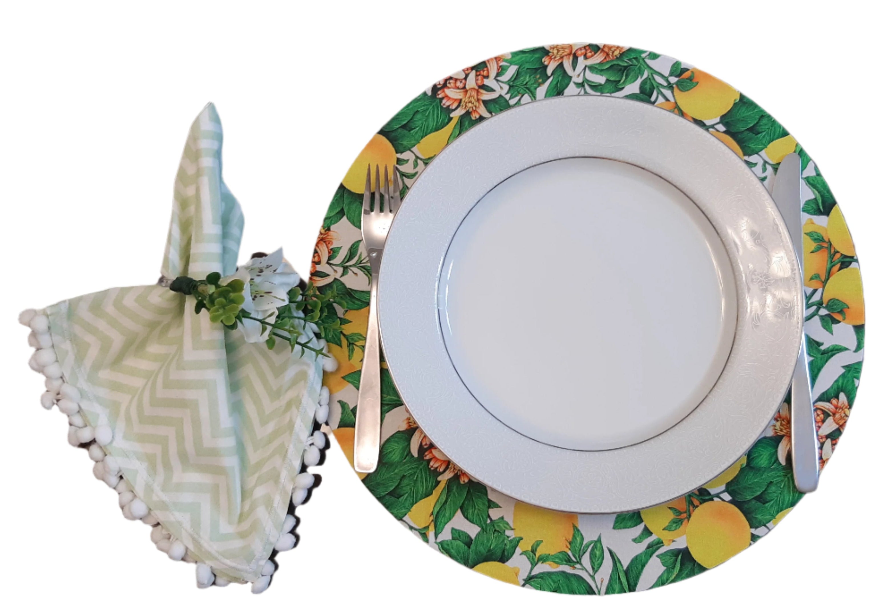 Conjunto de sousplat de MDF feito à mão com 4 peças, capas de tecido de limão laváveis, guardanapos e anéis para decoração de mesa