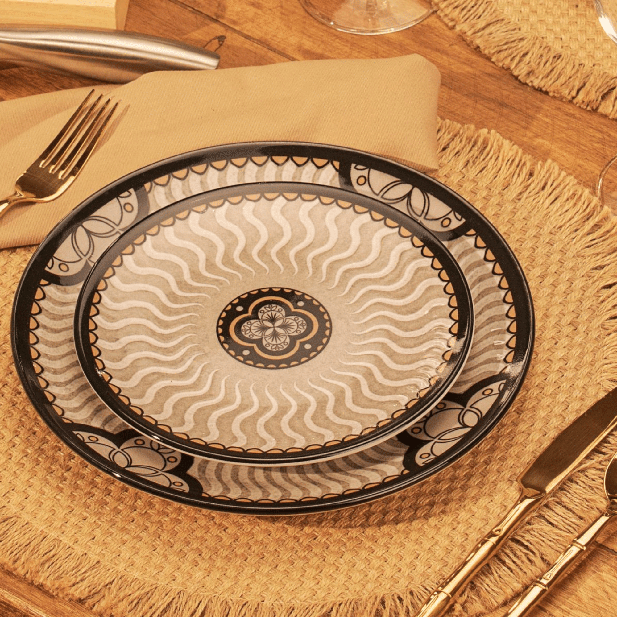 FINAL SALE - Unni Mediterranean 20 Pieces Dinnerware Set Service for 4