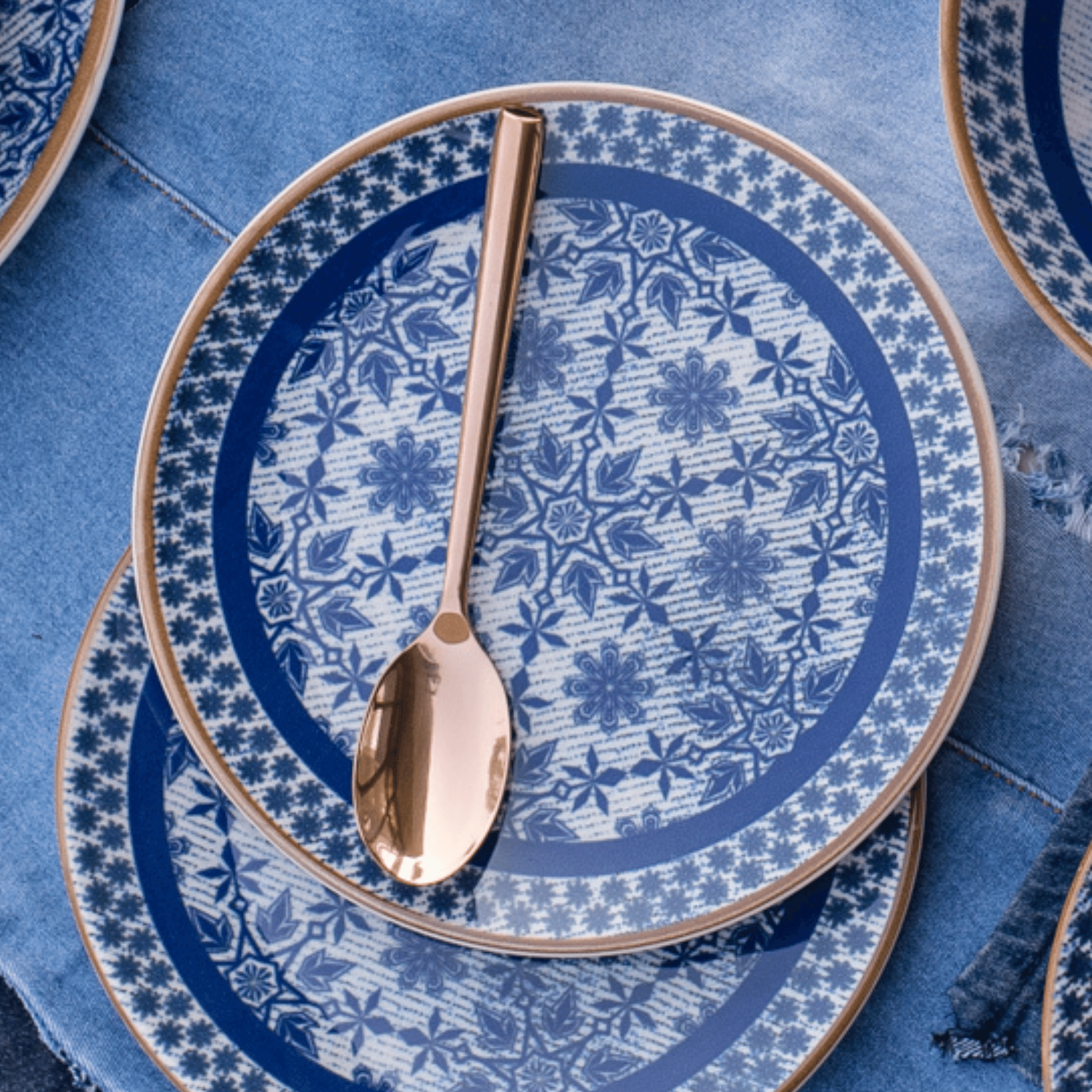 FINAL SALE - Unni Jeans 20 Pieces Dinnerware Set Service for 4