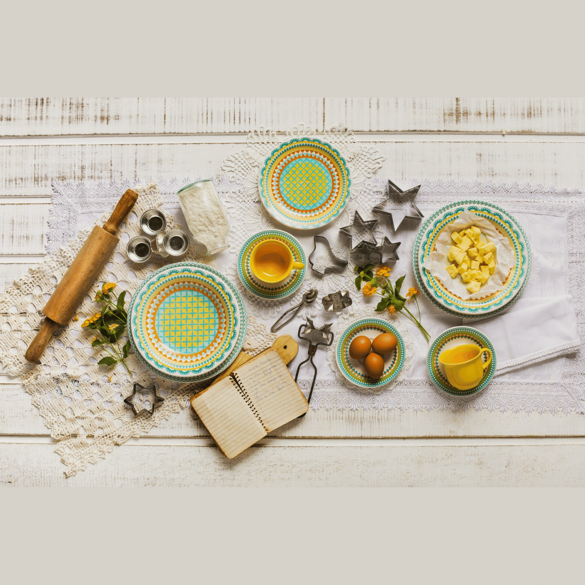 FINAL SALE - Floreal Bilro 20 Pieces Dinnerware Set Service for 4