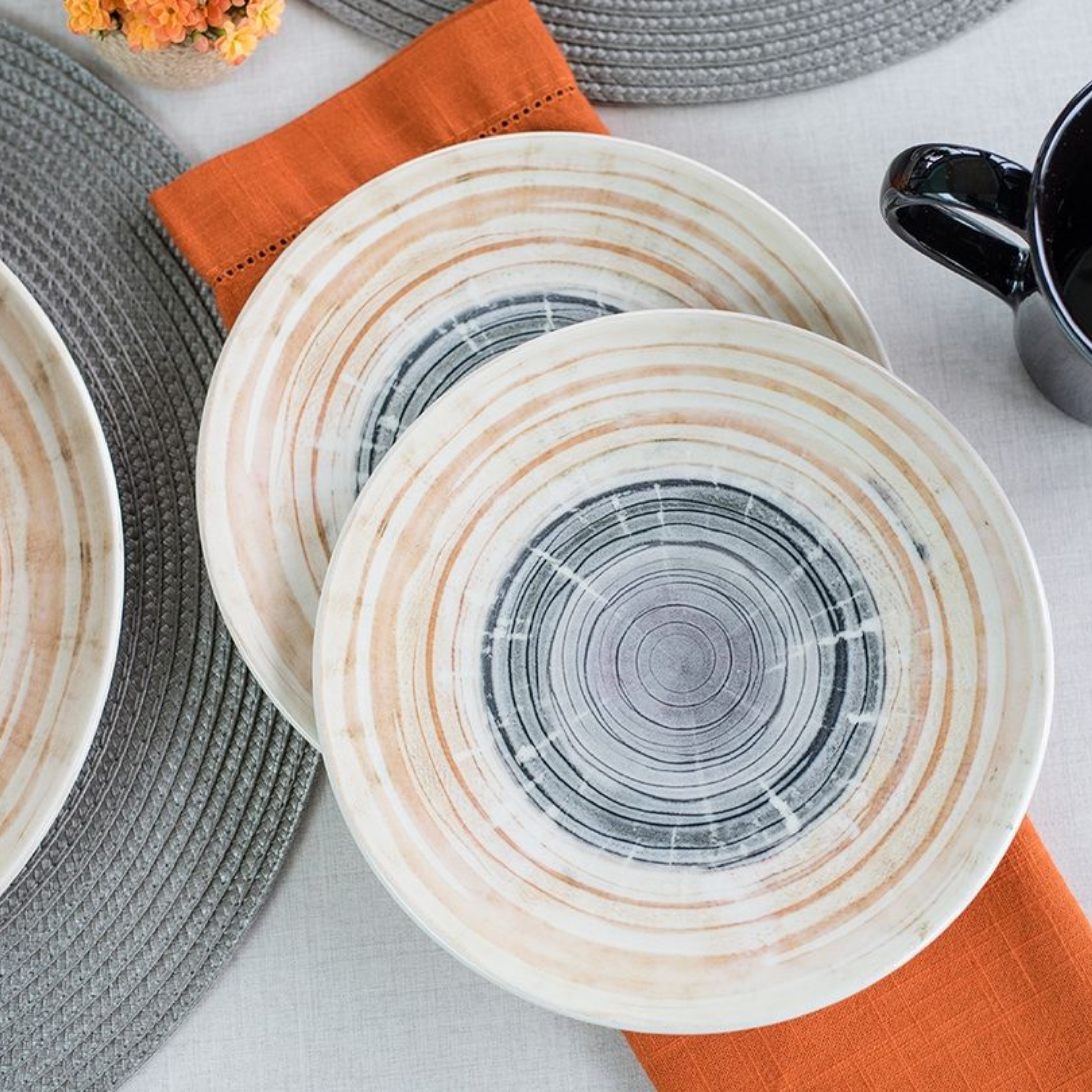 FINAL SALE - Unni Puzzling 20 Pieces Dinnerware Set Service for 4