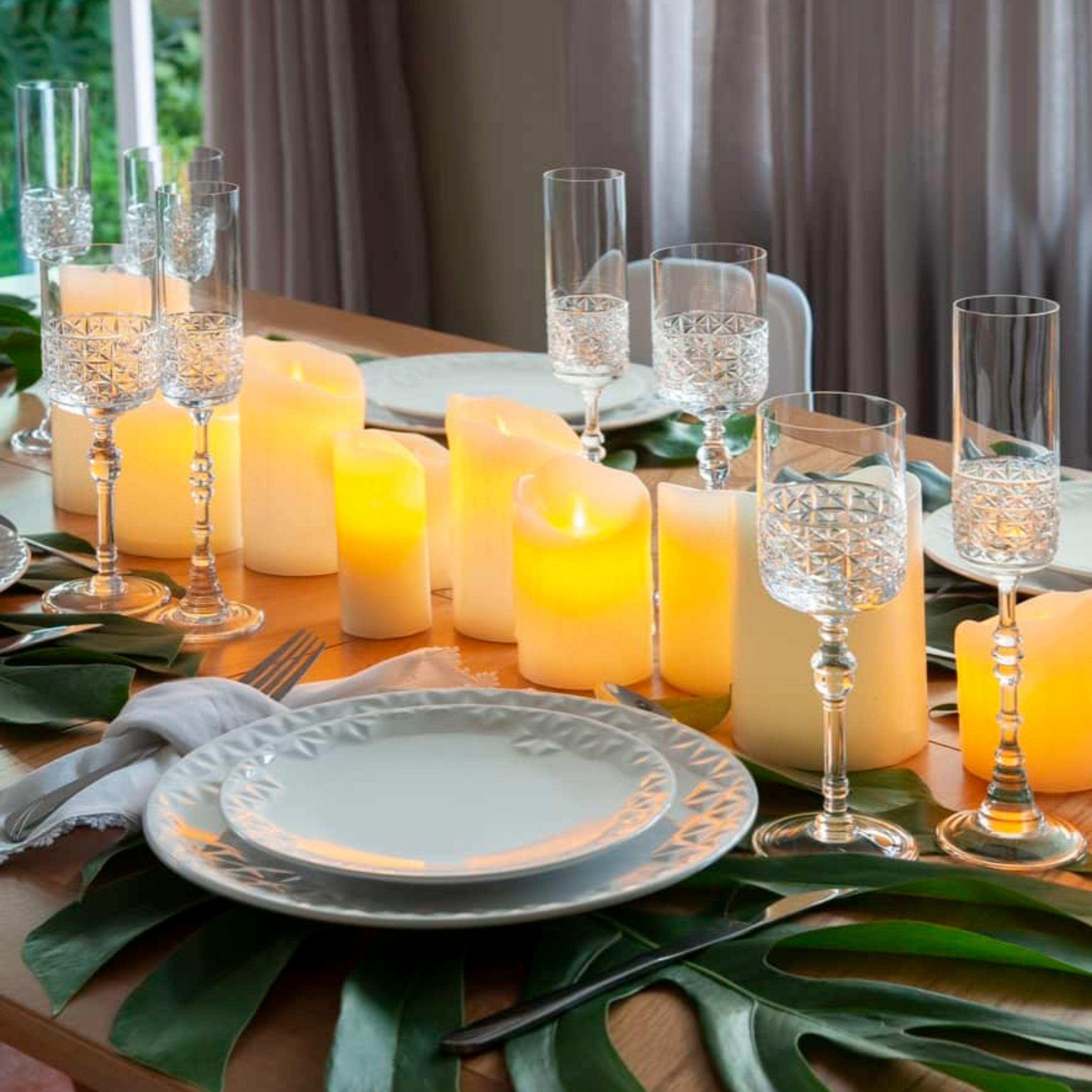 FINAL SALE - Mia Pearl 20 Pieces Dinnerware Set Service for 4