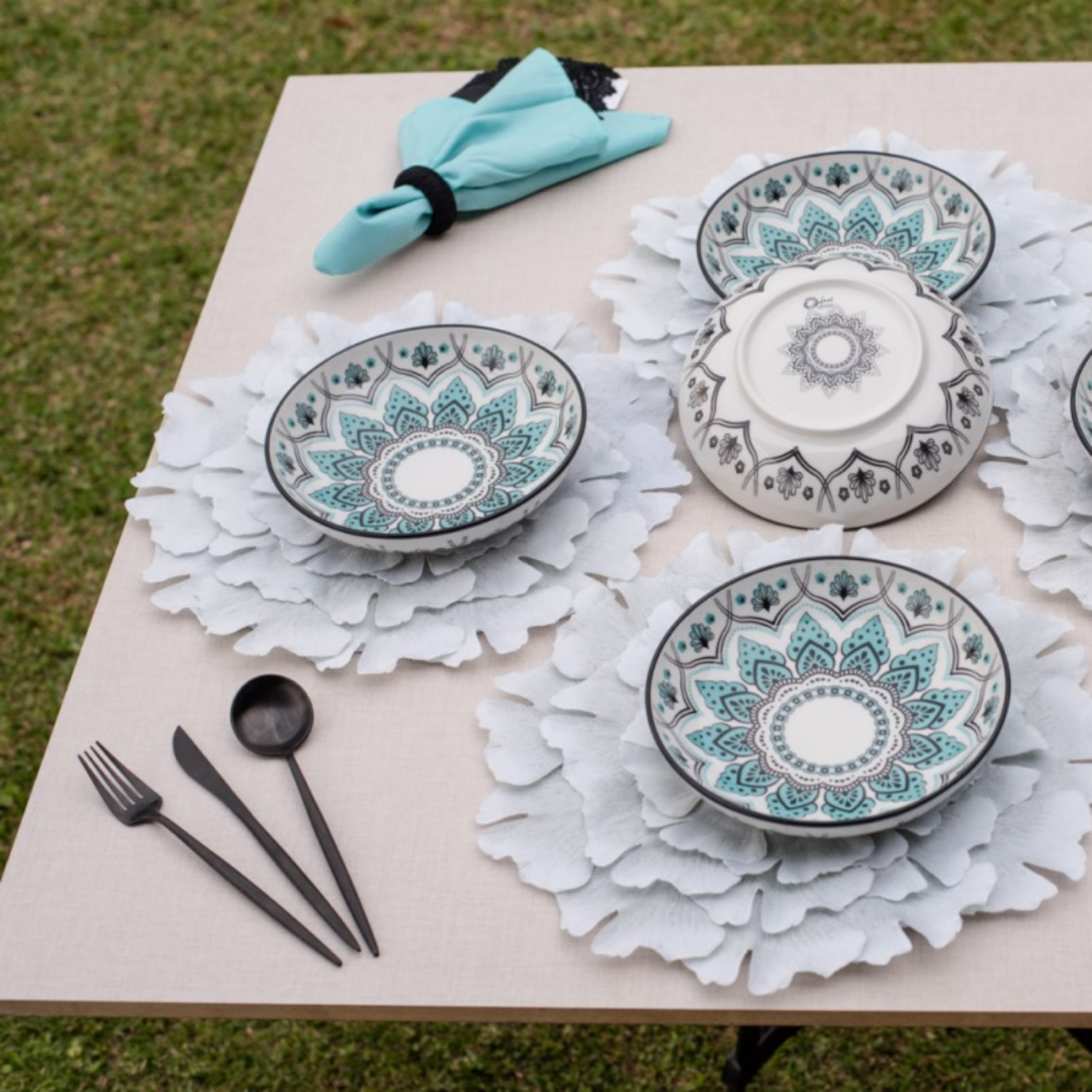 FINAL SALE - Coup Serene 20 Pieces Dinnerware Set Service for 4