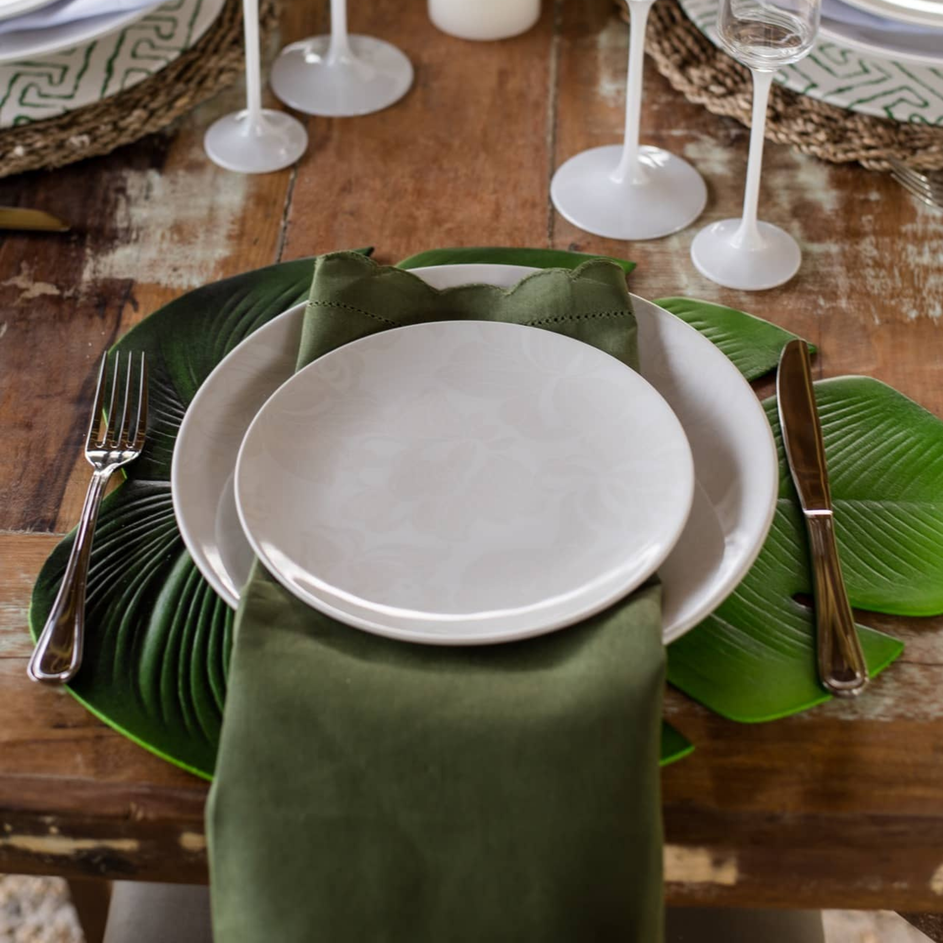 FINAL SALE - Coup Blanc 20 Pieces Dinnerware Set Service for 4