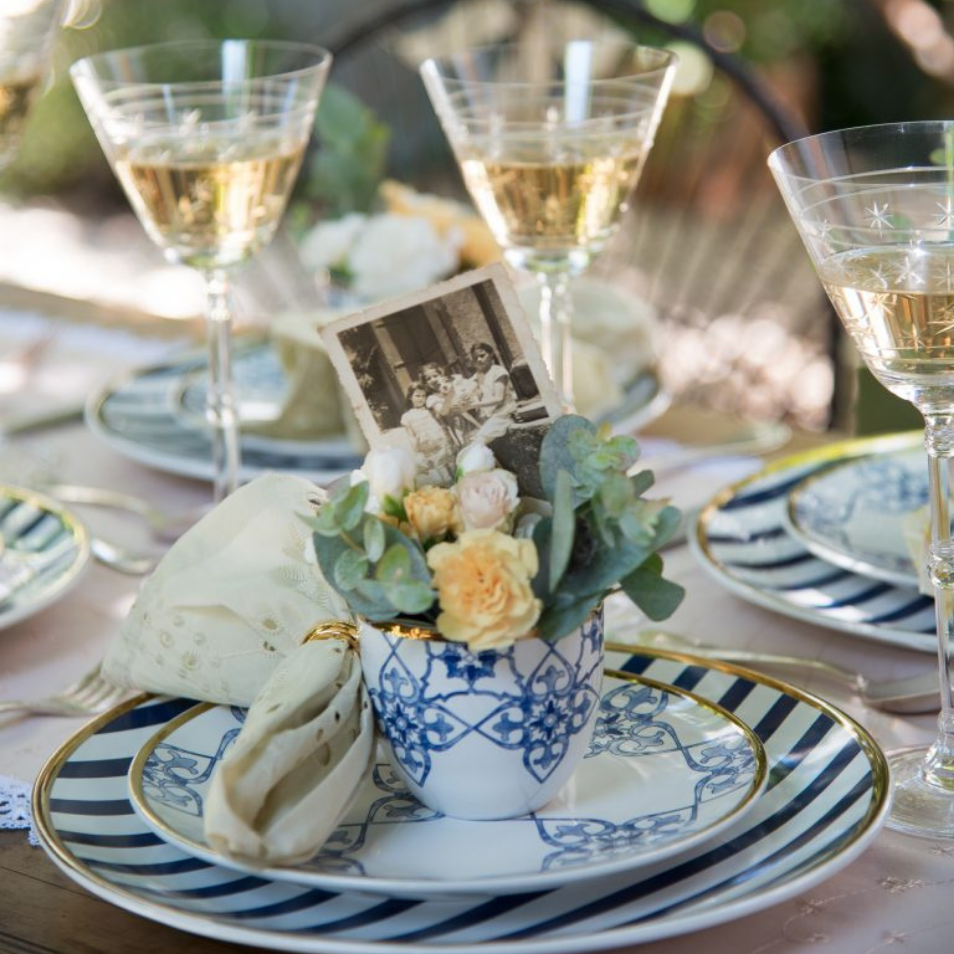 FINAL SALE - Coup Lusitana 30 Pieces Dinnerware Set Service for 6