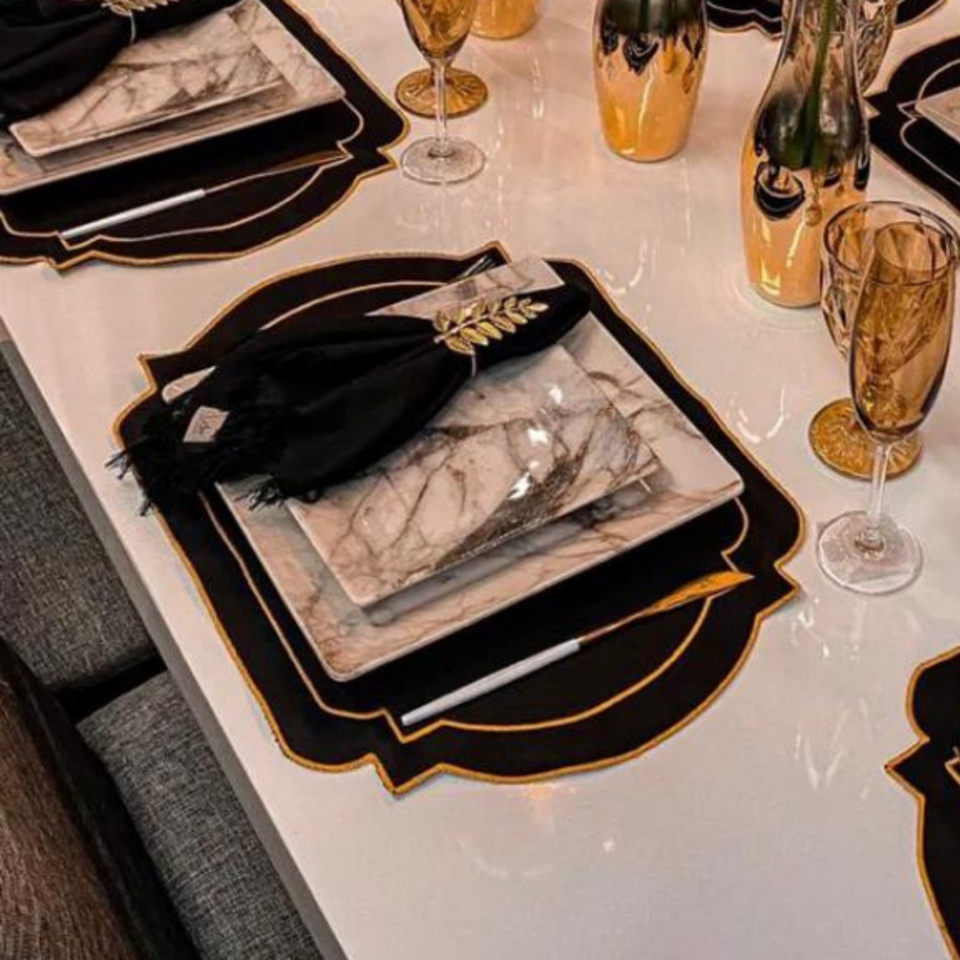 FINAL SALE - Quartier Golden Stone 20 Pieces Dinnerware Set Service for 4