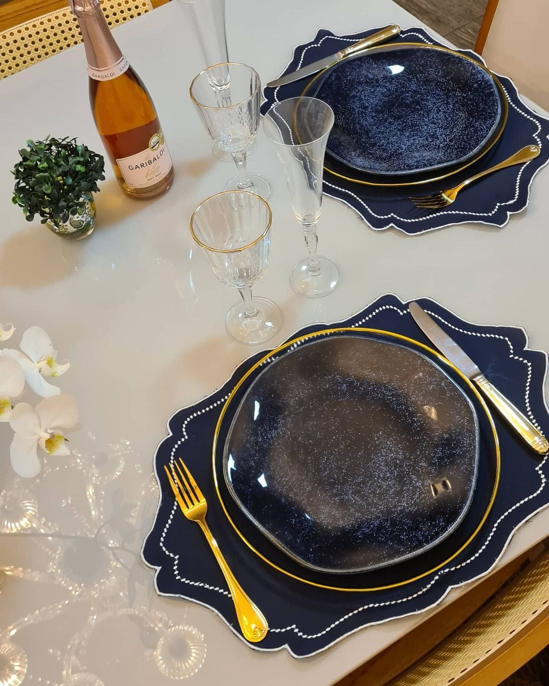 FINAL SALE - Ryo Sapphire 20 Pieces Dinnerware Set Service for 4