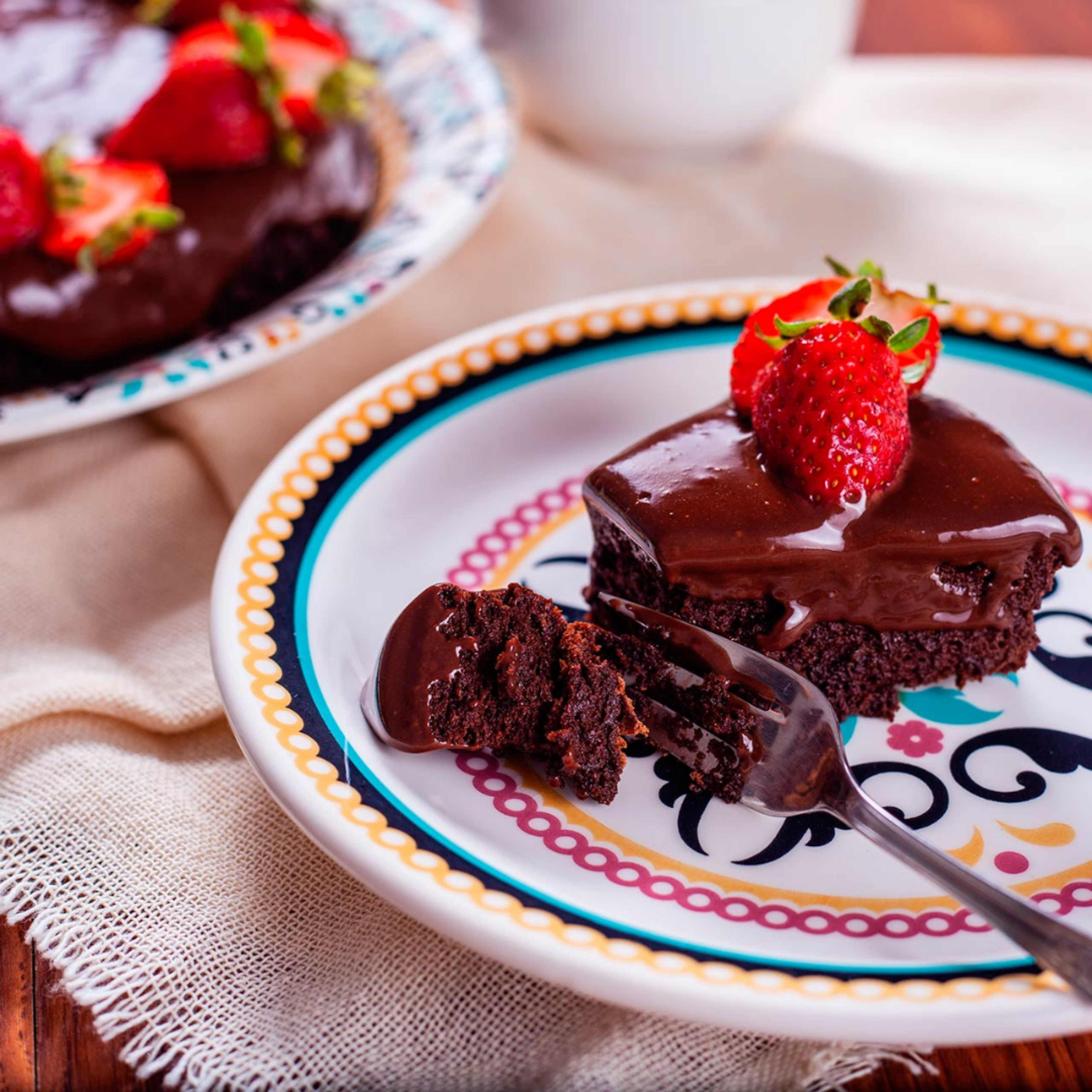 FINAL SALE - Floreal Luiza 20 Pieces Dinnerware Set Service for 4