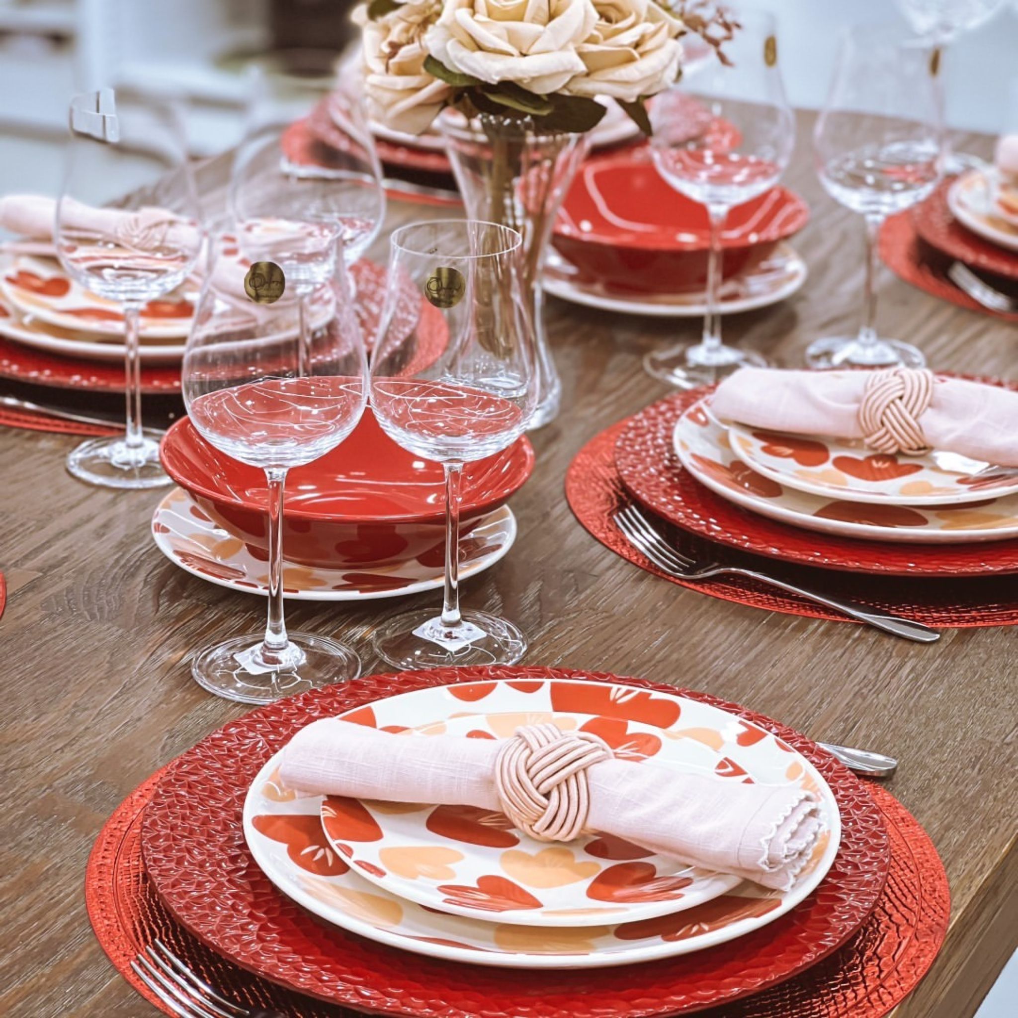 FINAL SALE - Unni Love 20 Pieces Dinnerware Set Service for 4