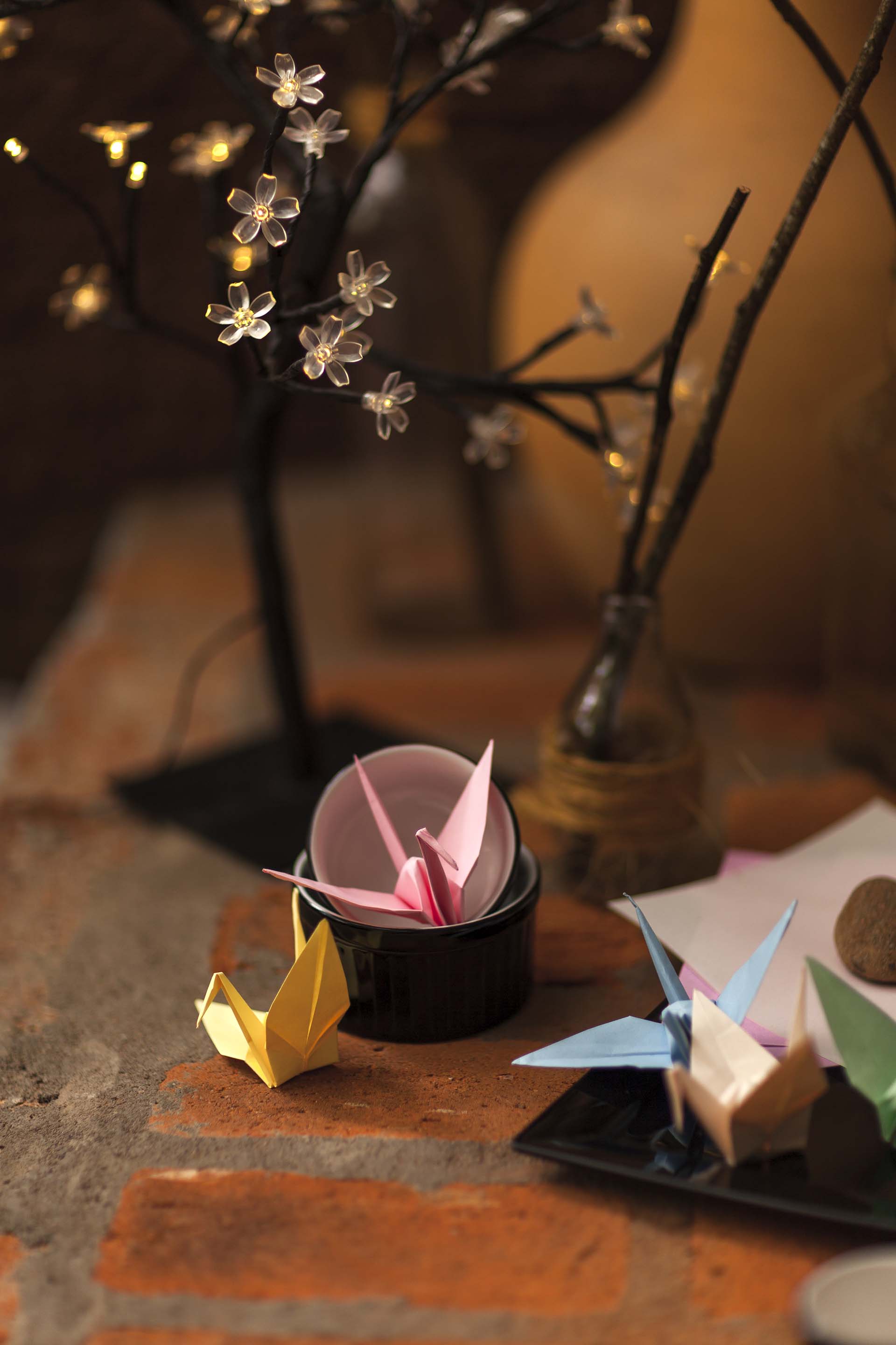 FINAL SALE - Quartier Black 20 Pieces Dinnerware Set Service for 4