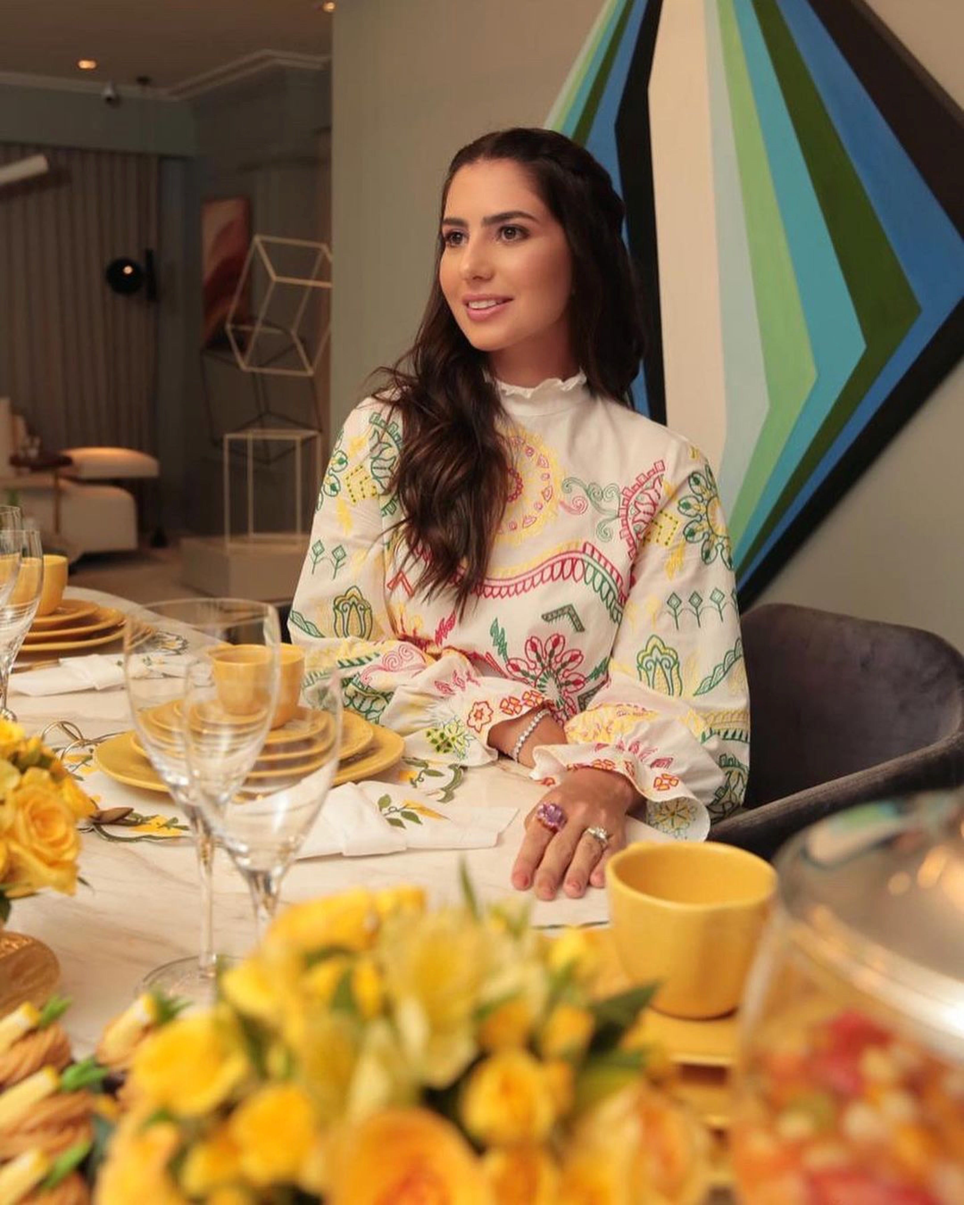 FINAL SALE - Ryo Passion Fruit 20 Pieces Dinnerware Set Service for 4