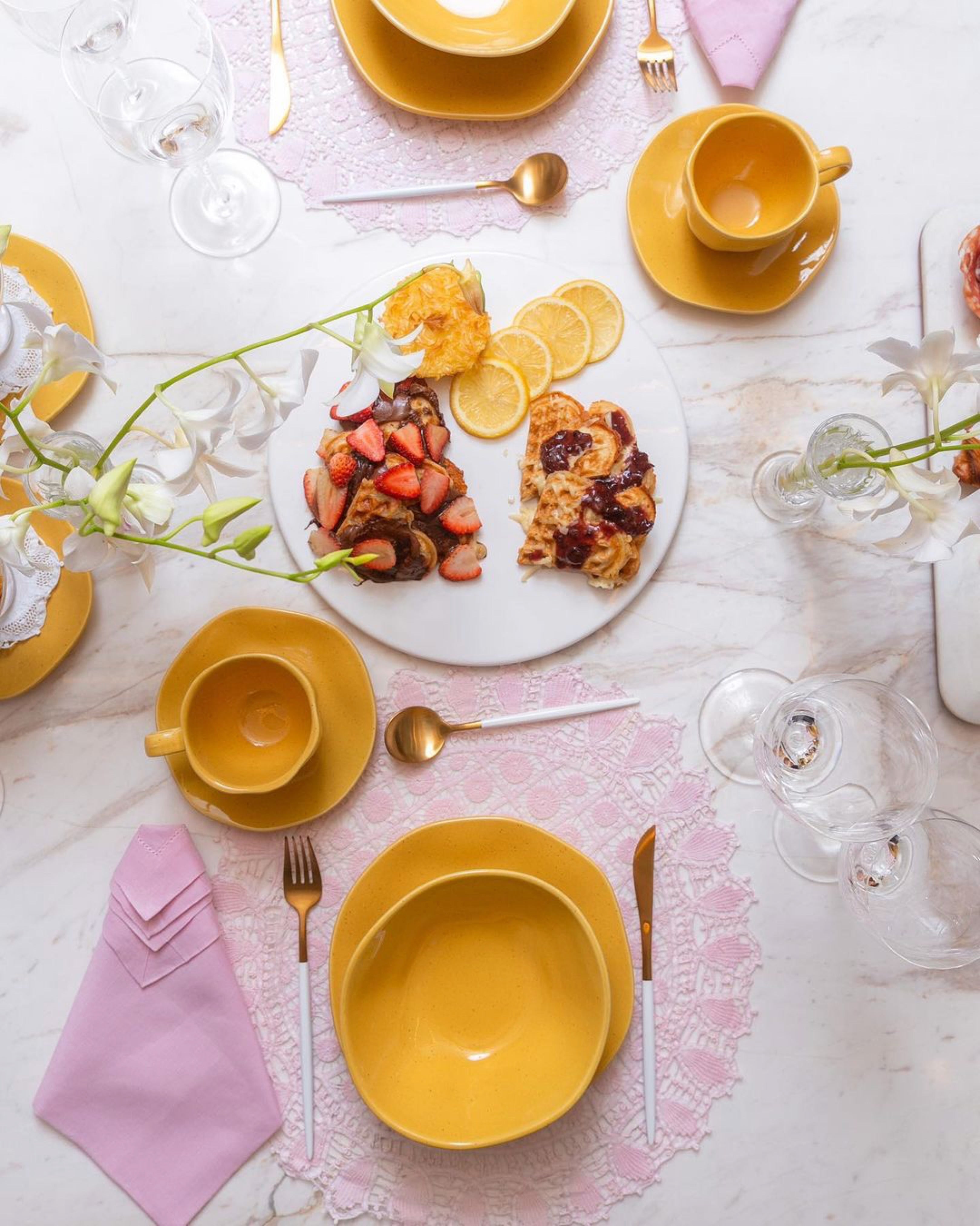 FINAL SALE - Ryo Passion Fruit 20 Pieces Dinnerware Set Service for 4