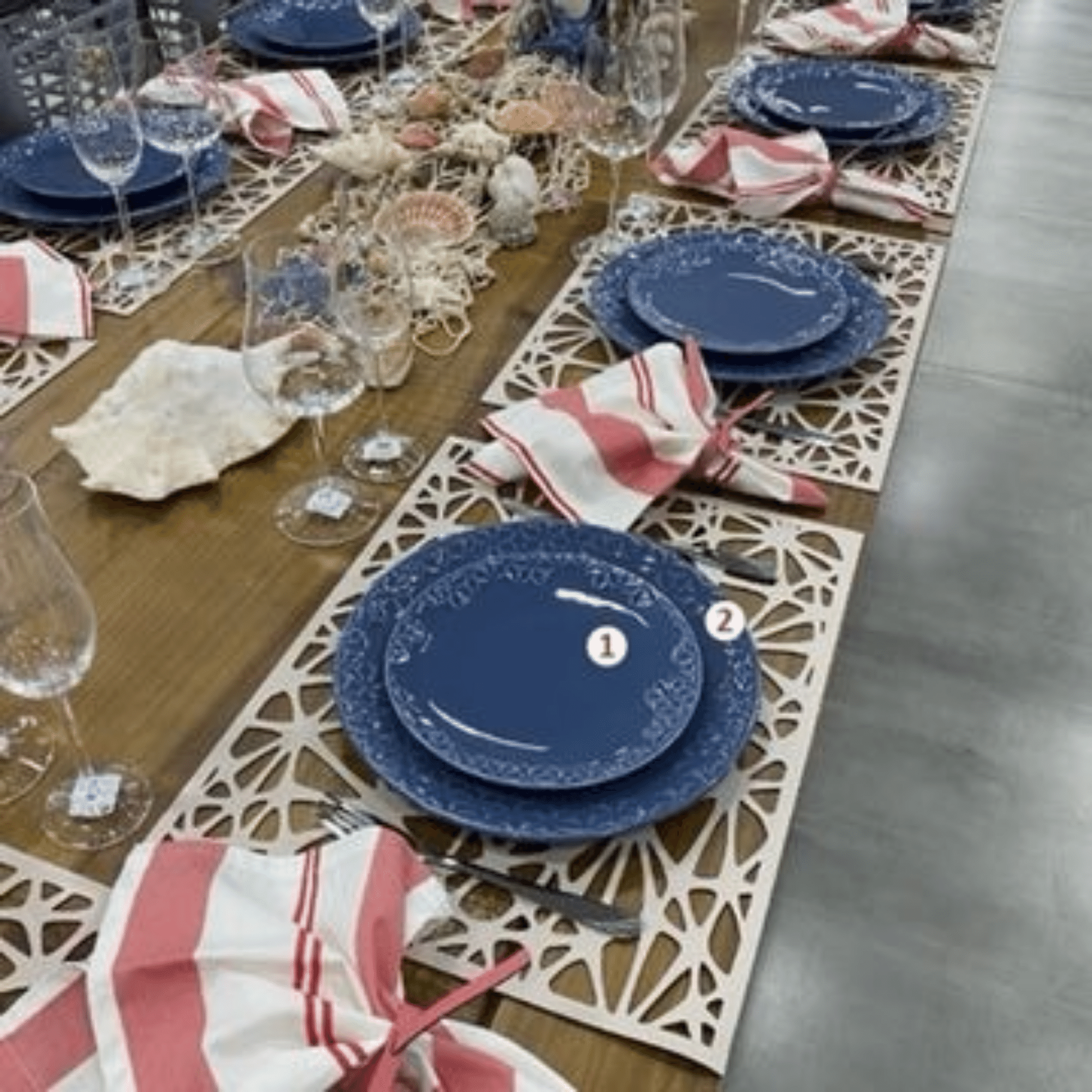 FINAL SALE - Mia Wave 20 Pieces Dinnerware Set Service for 4