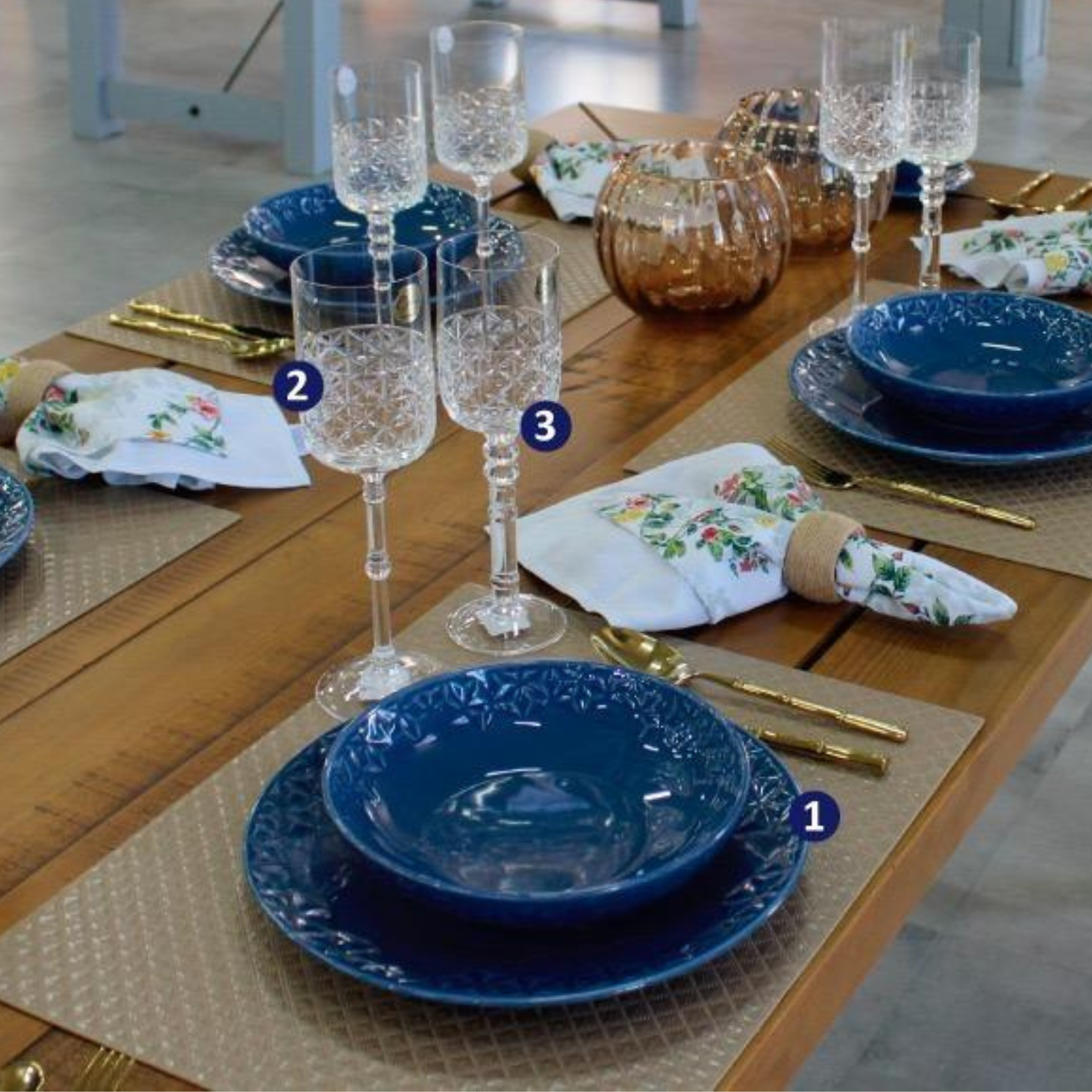 FINAL SALE - Mia Wave 20 Pieces Dinnerware Set Service for 4
