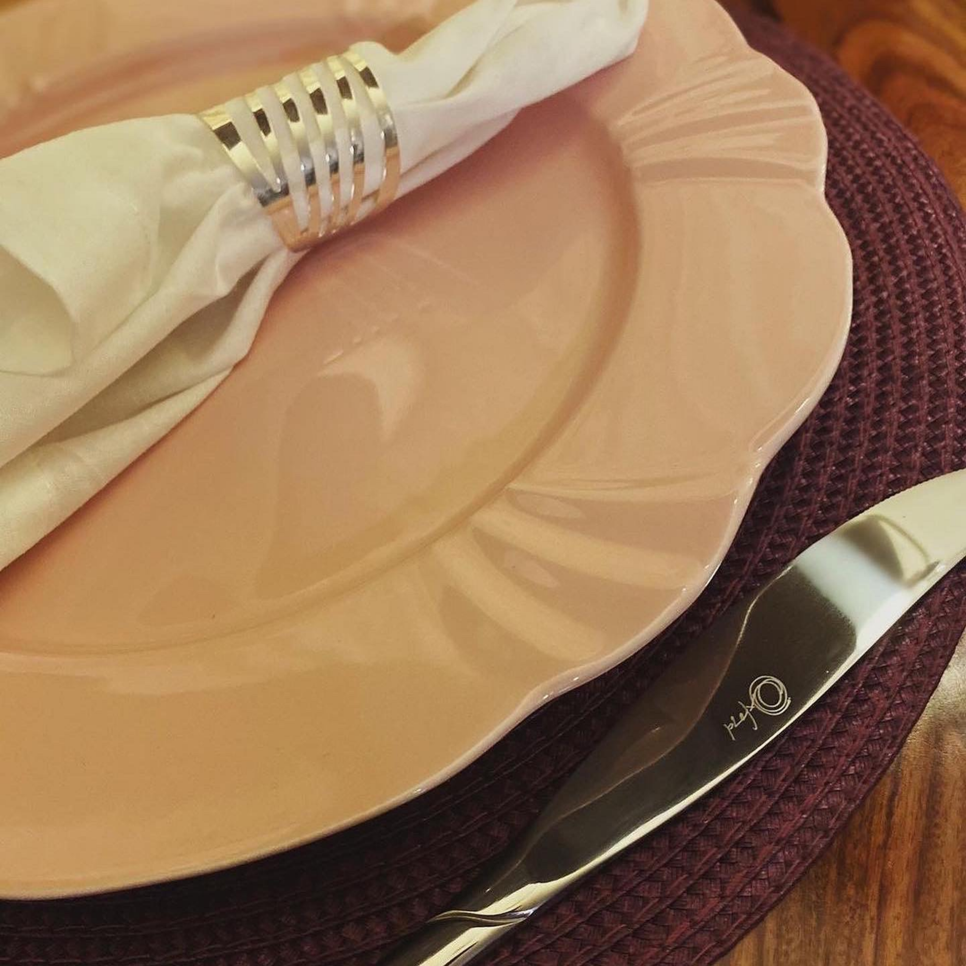 FINAL SALE - Soleil Blush 20 Pieces Dinnerware Set Service for 4