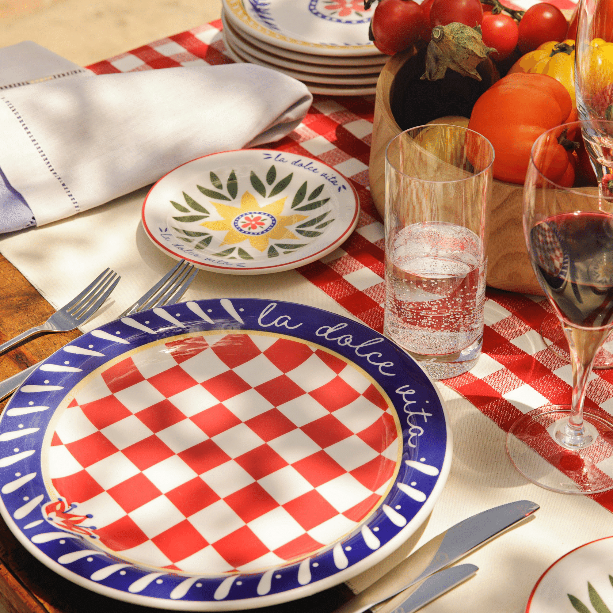 FINAL SALE - Floreal Dolce Vita 20 Pieces Dinnerware Set Service for 4