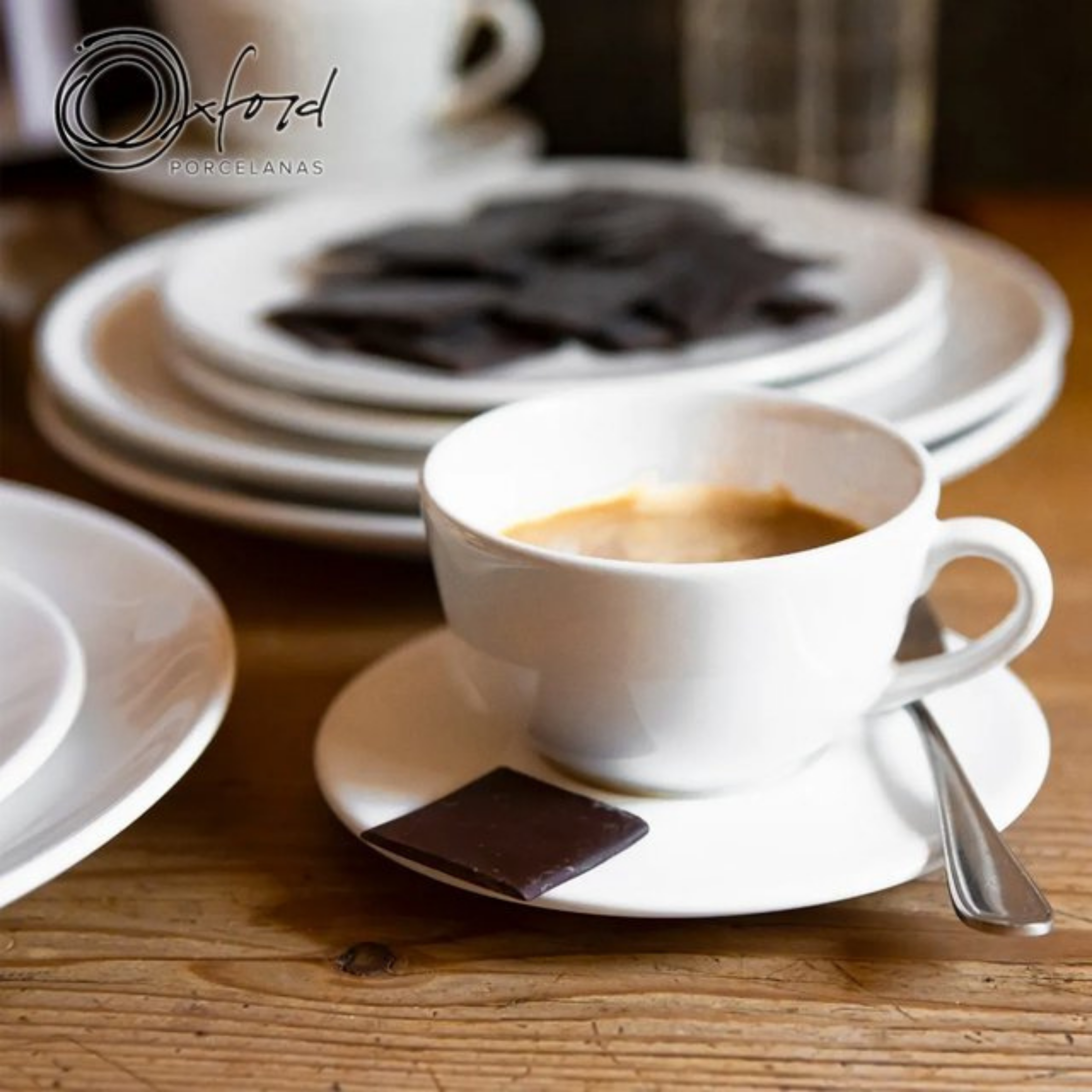 Unni White 20 Pieces Dinnerware Set Service for 4