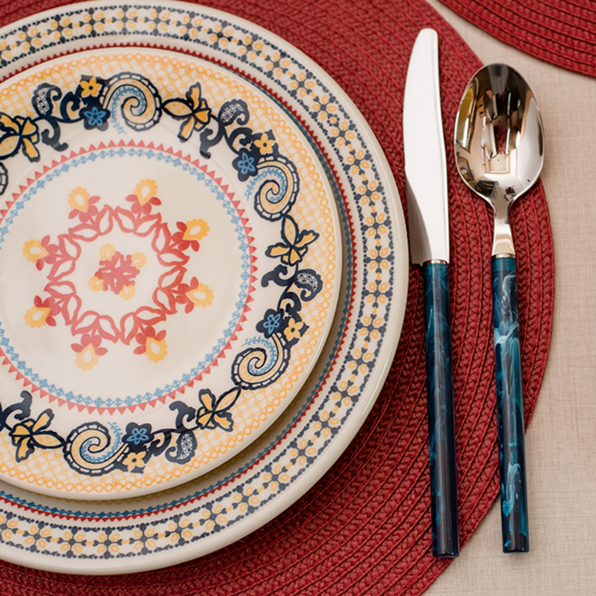 FINAL SALE - Floreal La Pollera 20 Pieces Dinnerware Set Service for 4